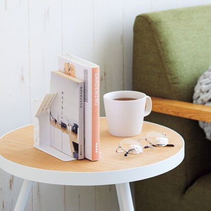 Mini book stand that won't fall over even with just one book (white)