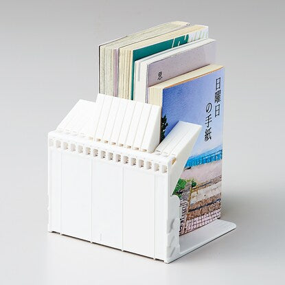 Medium book stand that won't fall over even with just one book (white)