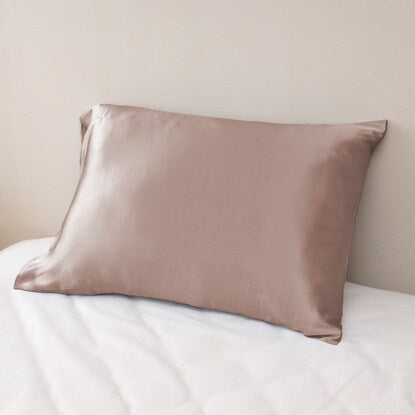 100% silk pillowcase (43 x 63 cm BE)