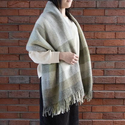 Large wool blanket (striped check/gray)