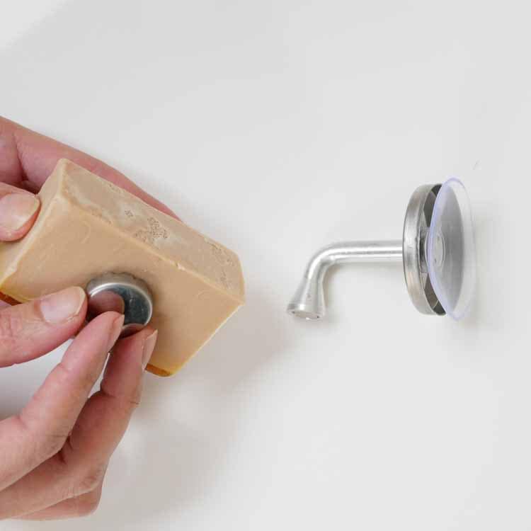 MAGNETIC SOAP HOLDER
