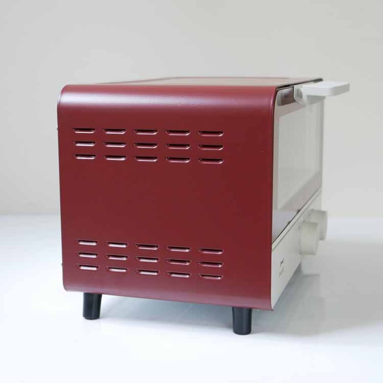 Red toaster oven