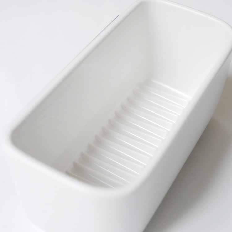 Magnetic Bathroom Trinket Box, White