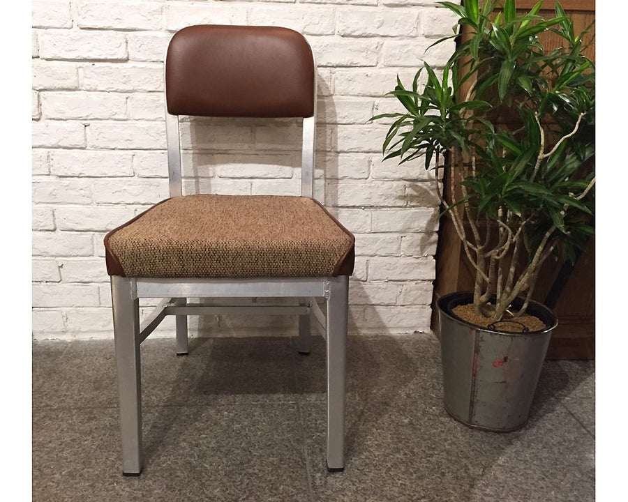 MORGAN CHAIR モルガンチェア