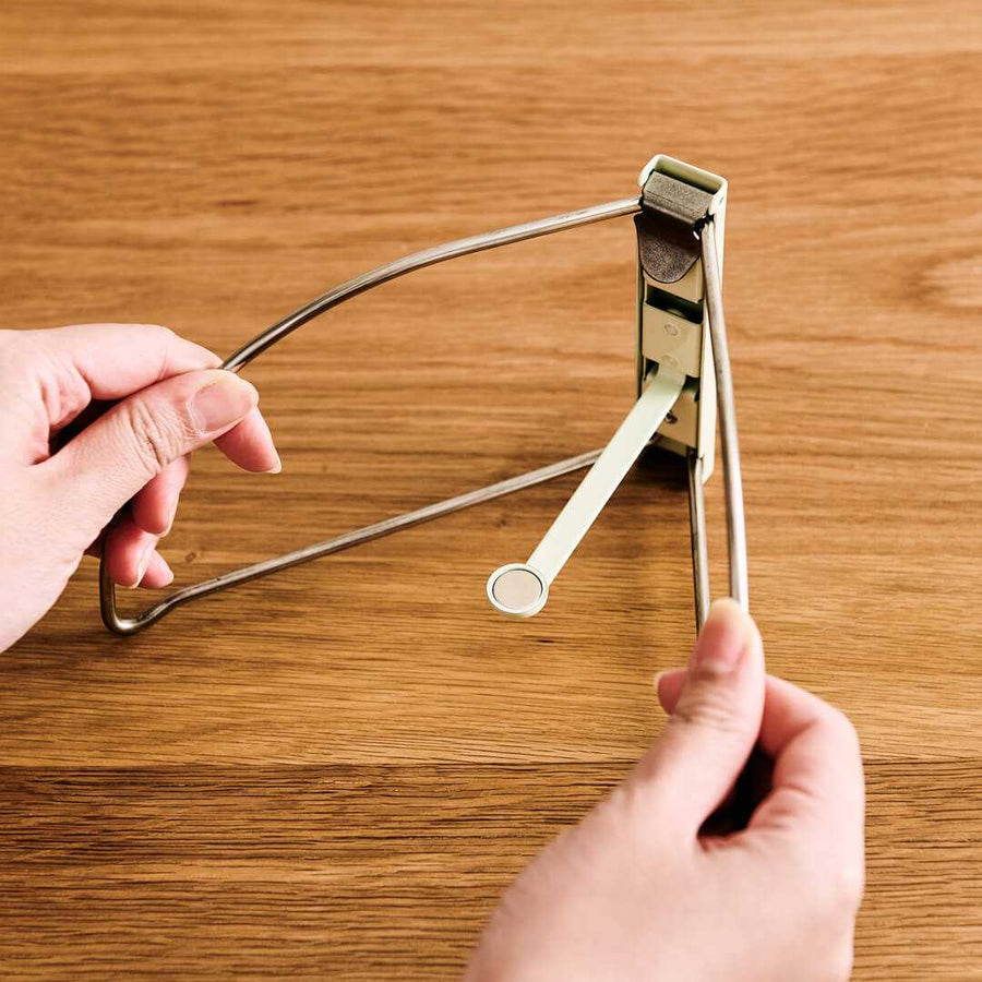 MOSQUITO COIL HOLDER