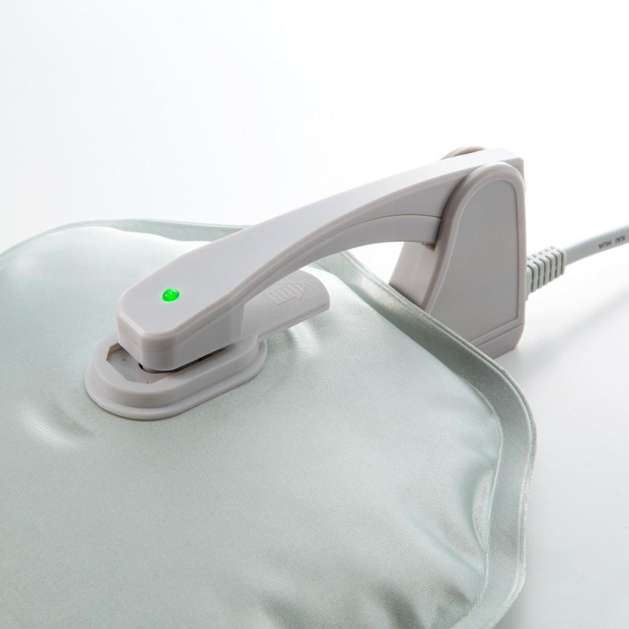 Heat storage eco hot water bottle "NukuNuku Hug"