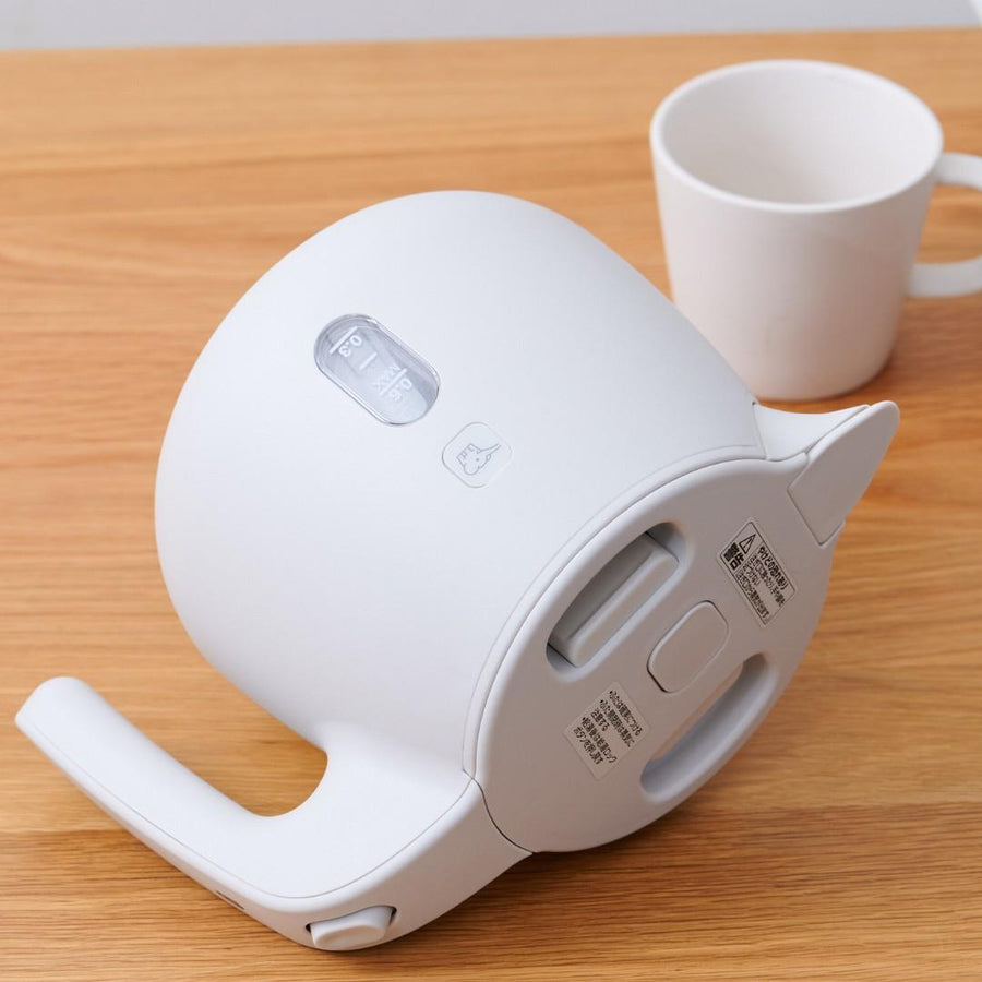 電気ケトル 0.6L