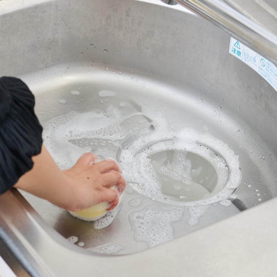 Water-repellent coating agent for wet areas