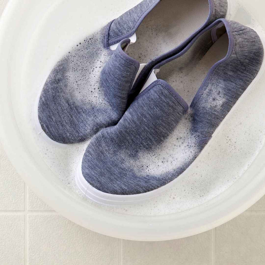 C SERIES sneaker and indoor shoe cleaner