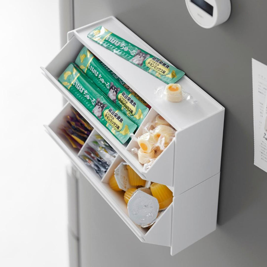 Tower Magnetic Pet Treat Storage Case