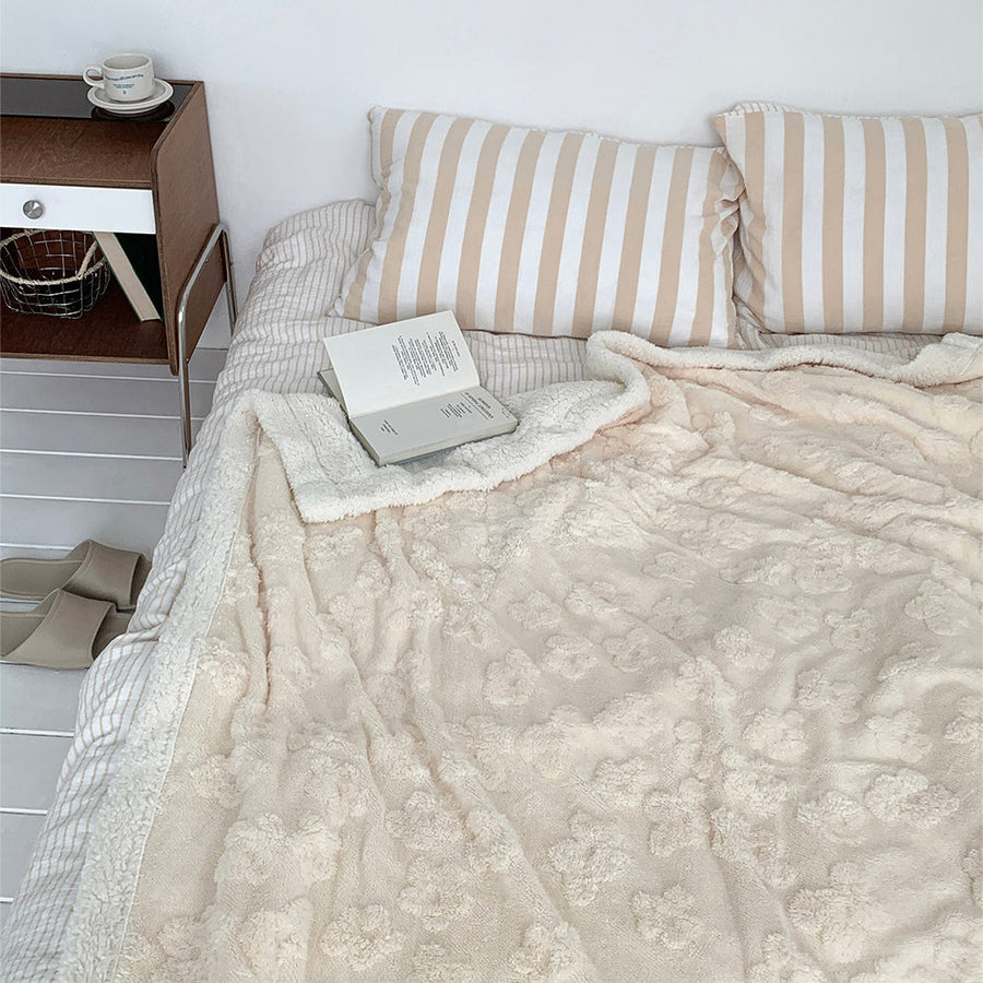 MOMO BLANKET モモ ブランケット
