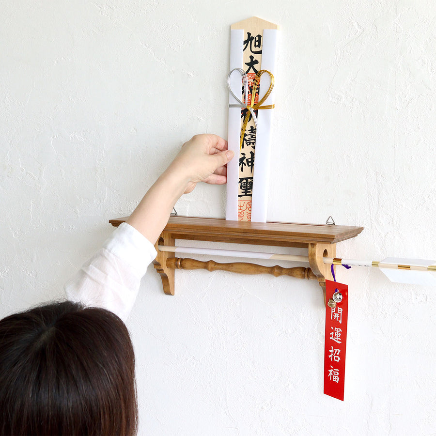 NEIN MARKE Pine Banknote Stand Shelf