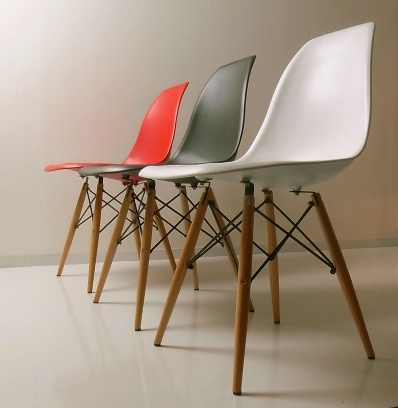 Modern shell side design wooden leg office chair