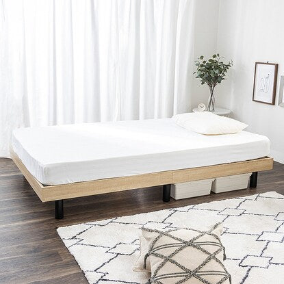 Semi-double bed with slatted legs (APL NA)