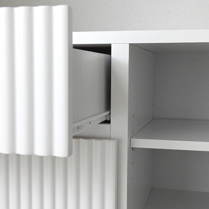 Smooth corrugated cabinet (width 89cm WH)