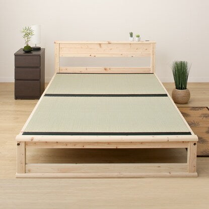 Double shelf Hinoki igusa bed frame (with power outlet)