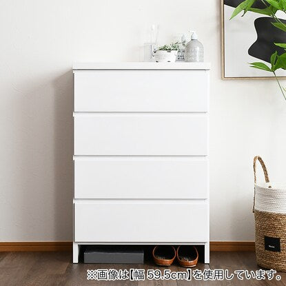 Available in multiple sizes, this chest of drawers comes in 39.5 x 30 cm width and depth.