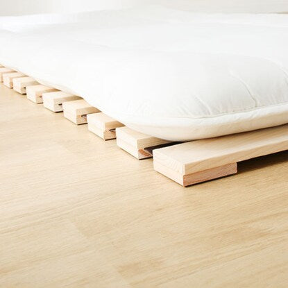 Semi-double roll-up cypress slat bed (COR)