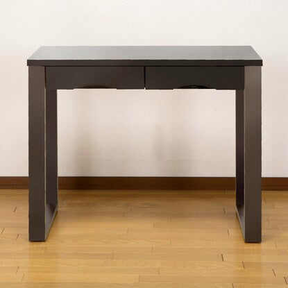 A natural wood desk with beautiful grain of ash veneer, depth 45cm (width 90cm dark brown)