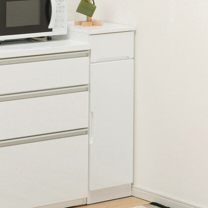 Slim counter (width 30cm) with doors that can be set in any direction