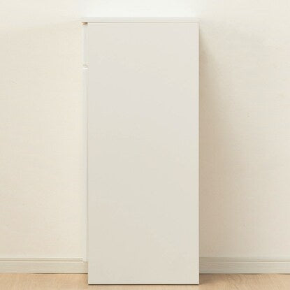 Slim counter (width 30cm) with doors that can be set in any direction