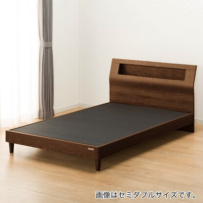 Bed frame with shelf and power outlet (DS cabinet, no drawers, MBR)