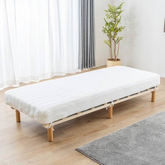 Small single legged bonnell coil mattress