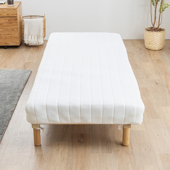 Small single legged bonnell coil mattress