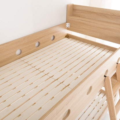 Wooden bunk bed with headboard (natural)