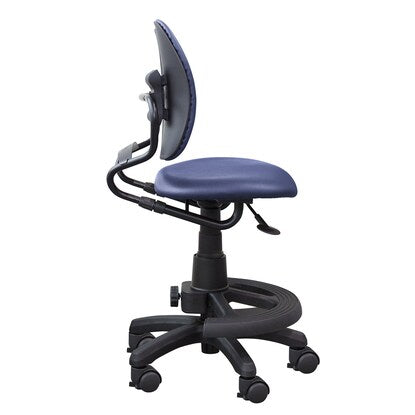 Compact chair that reduces strain on the lower back (NV)