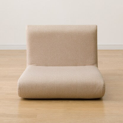 Compact floor chair (The Cushion BE)