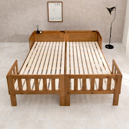 Family bed with bed guard (S LBR)