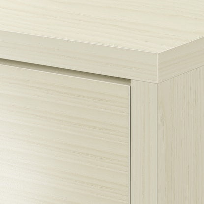 A slim cabinet with a beautiful wood grain pattern and drawers (width 32 x height 85 cm, gloss finish WW)