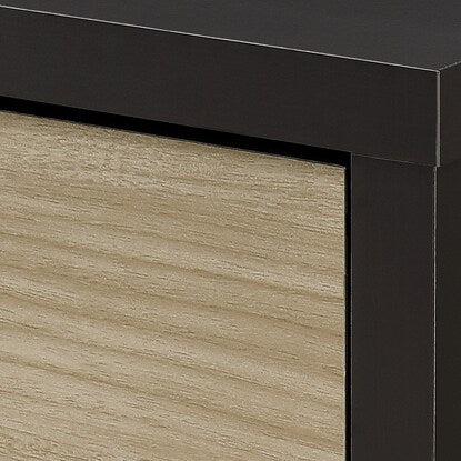 A slim cabinet with beautiful wood grain pattern and sliding doors (width 90 x height 85 cm NGY)