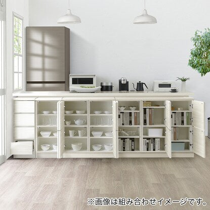 A thin square cabinet with a beautiful wood grain pattern, one row of doors (right-opening, width 38cm, gloss finish WW)