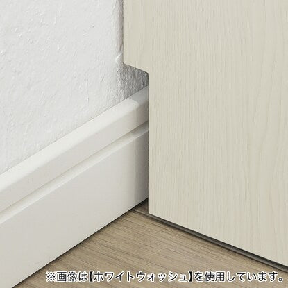 A thin square cabinet with a beautiful wood grain pattern and drawers (36cm wide, NGY)