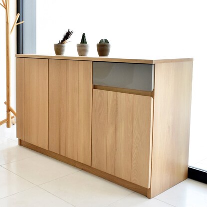 Solid oak sideboard (120cm wide)