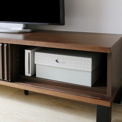 A TV stand featuring natural wood decorations (150cm wide WAL)