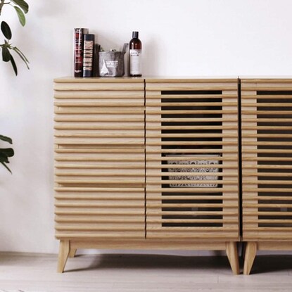 Sideboard with attractive natural wood decoration (80 NA)