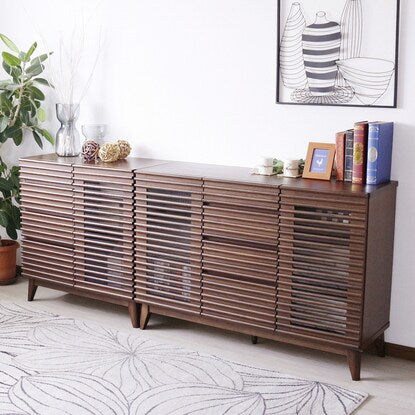 Sideboard (120 WAL) with attractive natural wood decorations