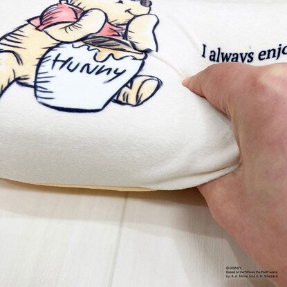 Winnie the Pooh Mini Relax Pillow Orange