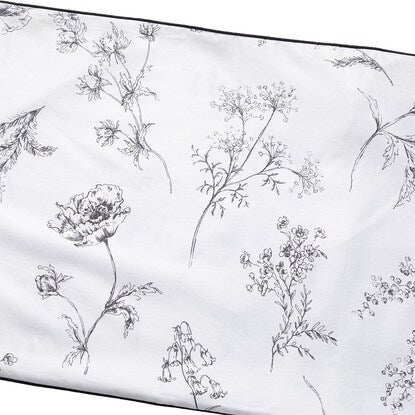 Pillow cover (white floral line art pattern)