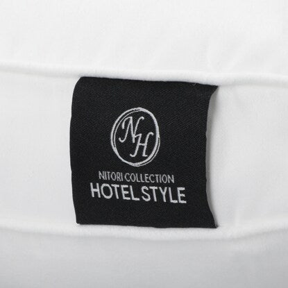 Hotel style pillow (N Hotel 3 LOW)