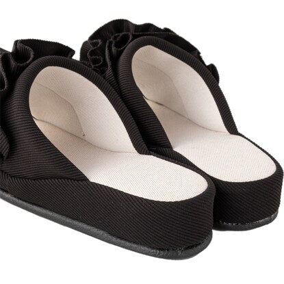 Heeled slippers (ruffle M BK nHL01)