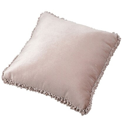 Ruffled cushion (RO SC150)