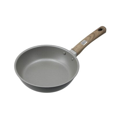 IH/gas stovetop non-stick frying pan (20cm PUGY TI07)