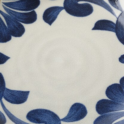 Lightweight extra large plate (Ai Karatsu)