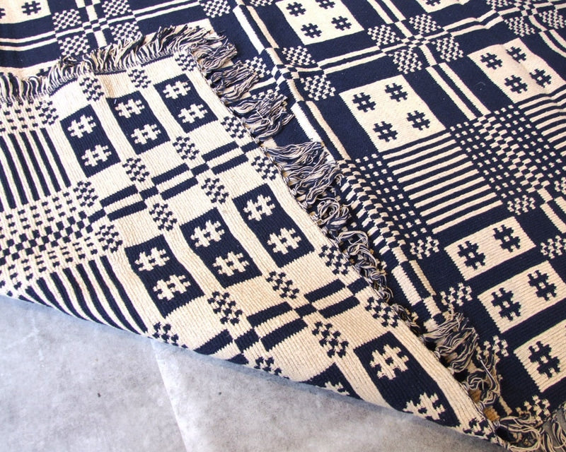 OVERSHOT RUG Navy/Ivory Overshot Rug