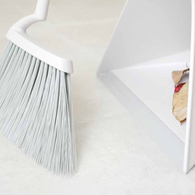Sweep White Gray