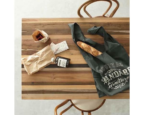 BROOKLYN DINING TABLE Brooklyn dining table